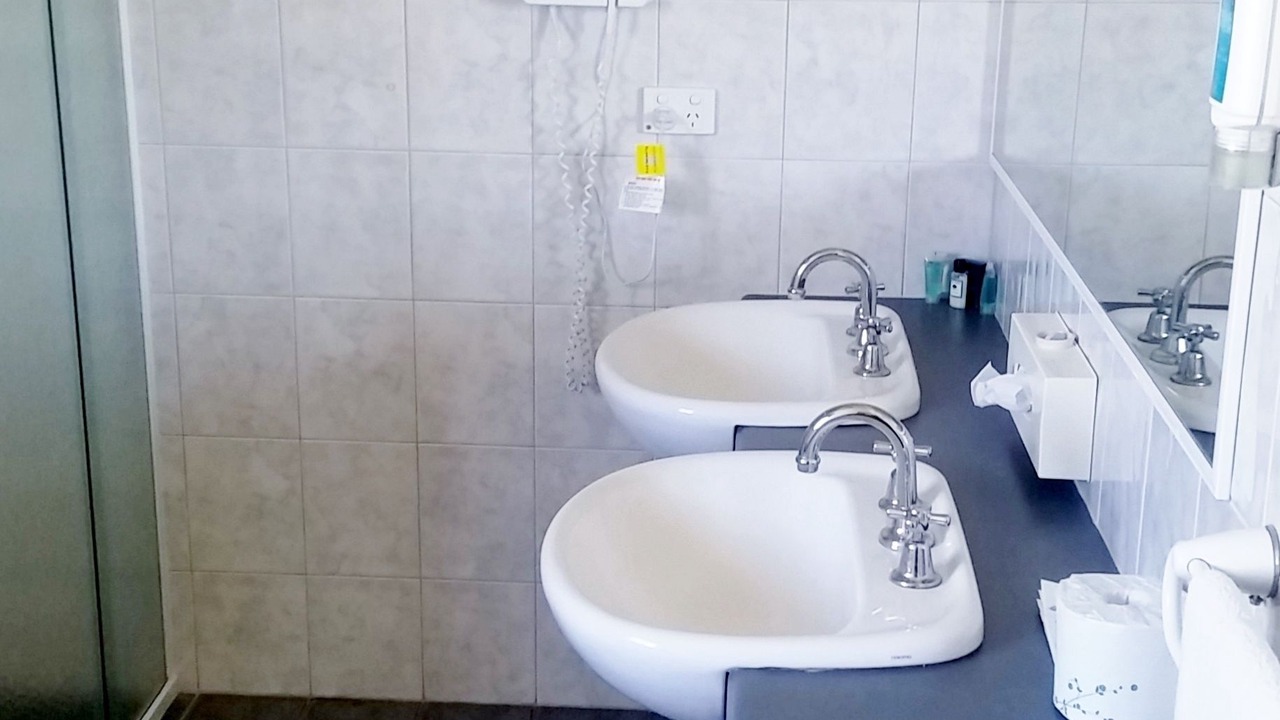 Photo of Bathroom in Lacepede