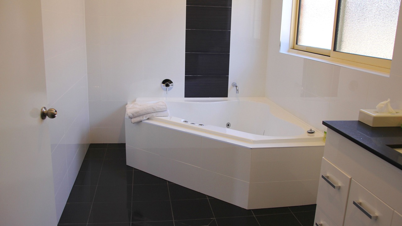 Photo of Bathroom in Goulburn