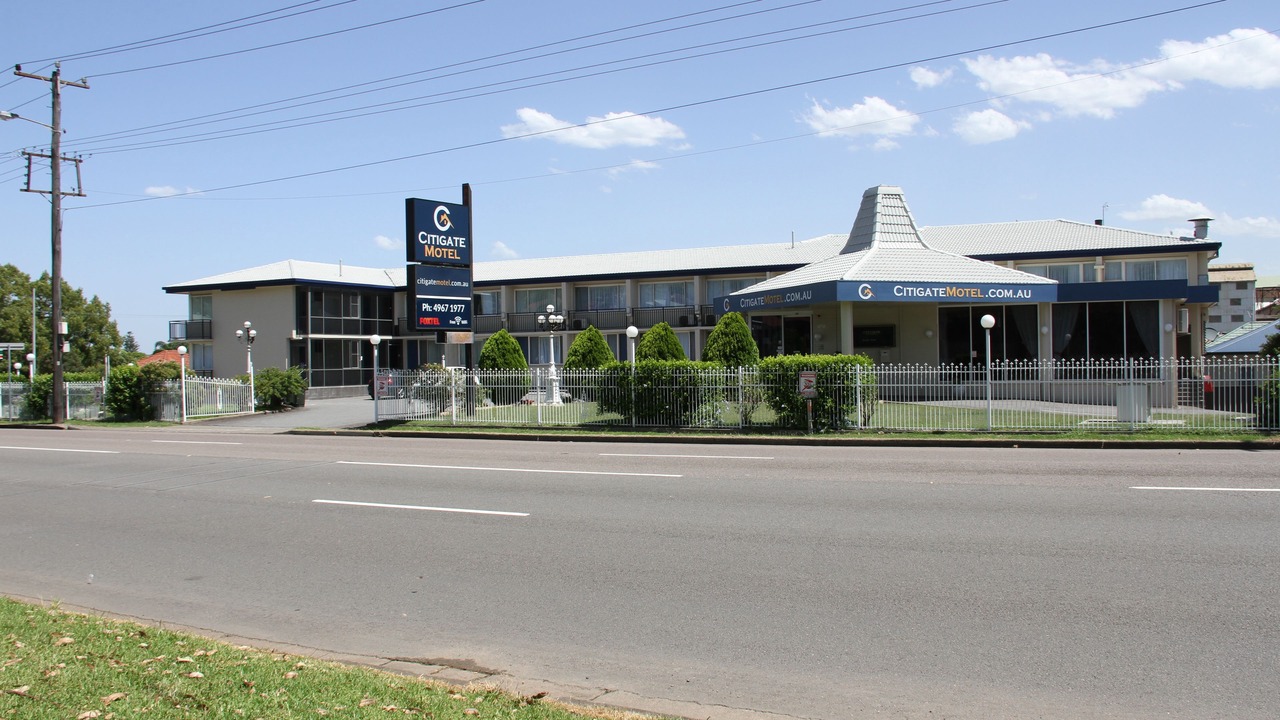 Photo of Outdoor in Mayfield West