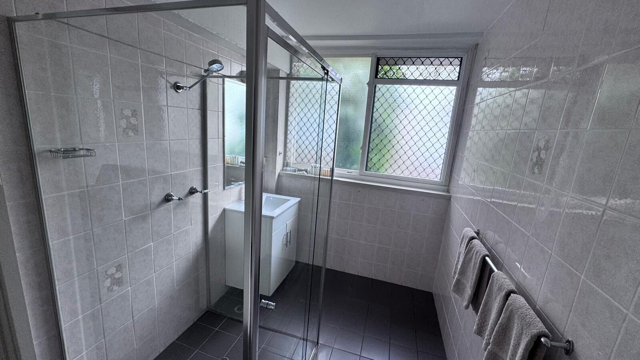 Photo of Bathroom in Mayfield West