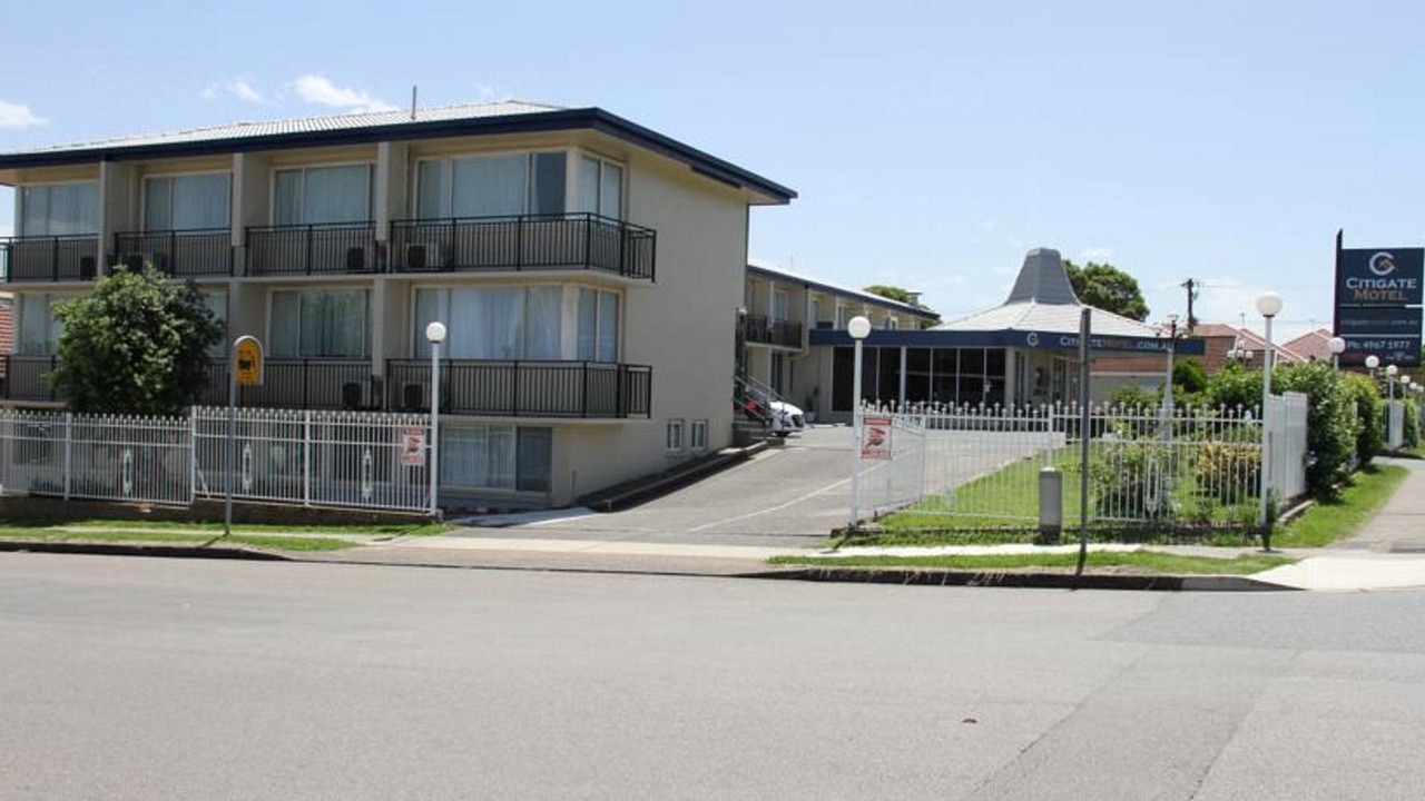 Photo of Outdoor in Mayfield West