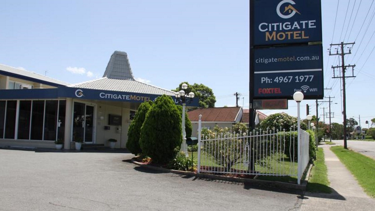 Photo of Outdoor in Mayfield West