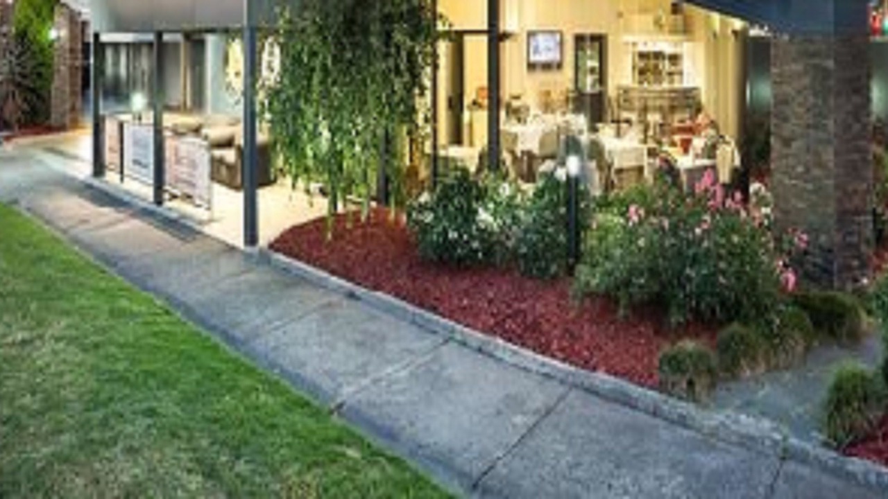 Photo of Outdoor in Reservoir