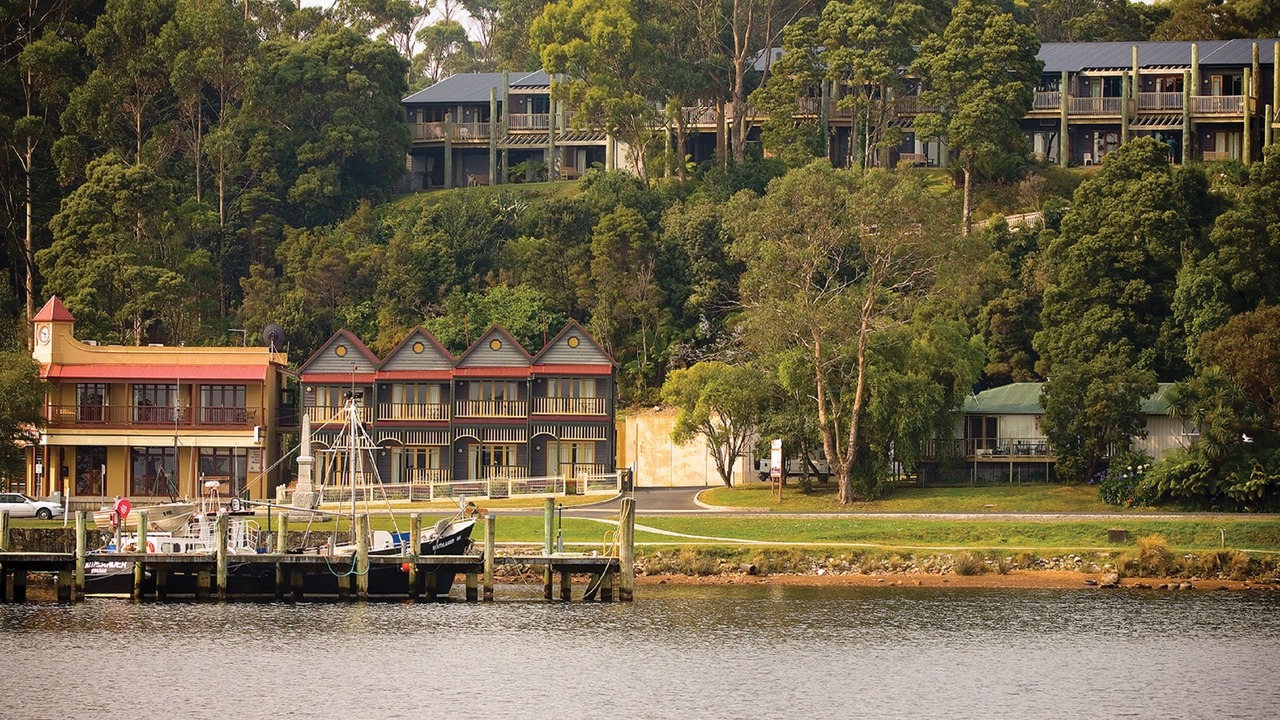 Photo of Others in Strahan