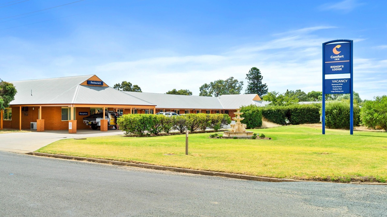 Photo of Outdoor in Hay South