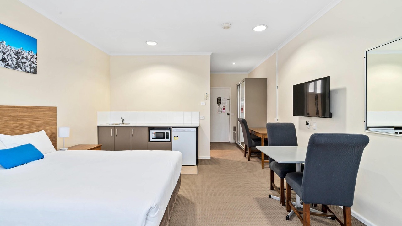 Photo of Bedroom in Hay South