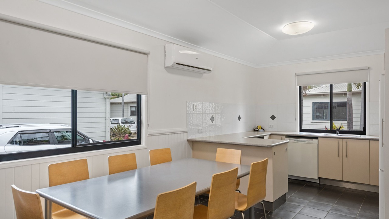 Photo of Bedroom in Norman Gardens