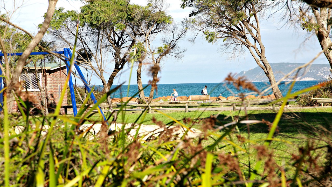Photo of Others in Emu Point