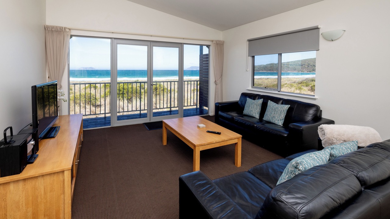 Photo of Livingroom in Middleton Beach