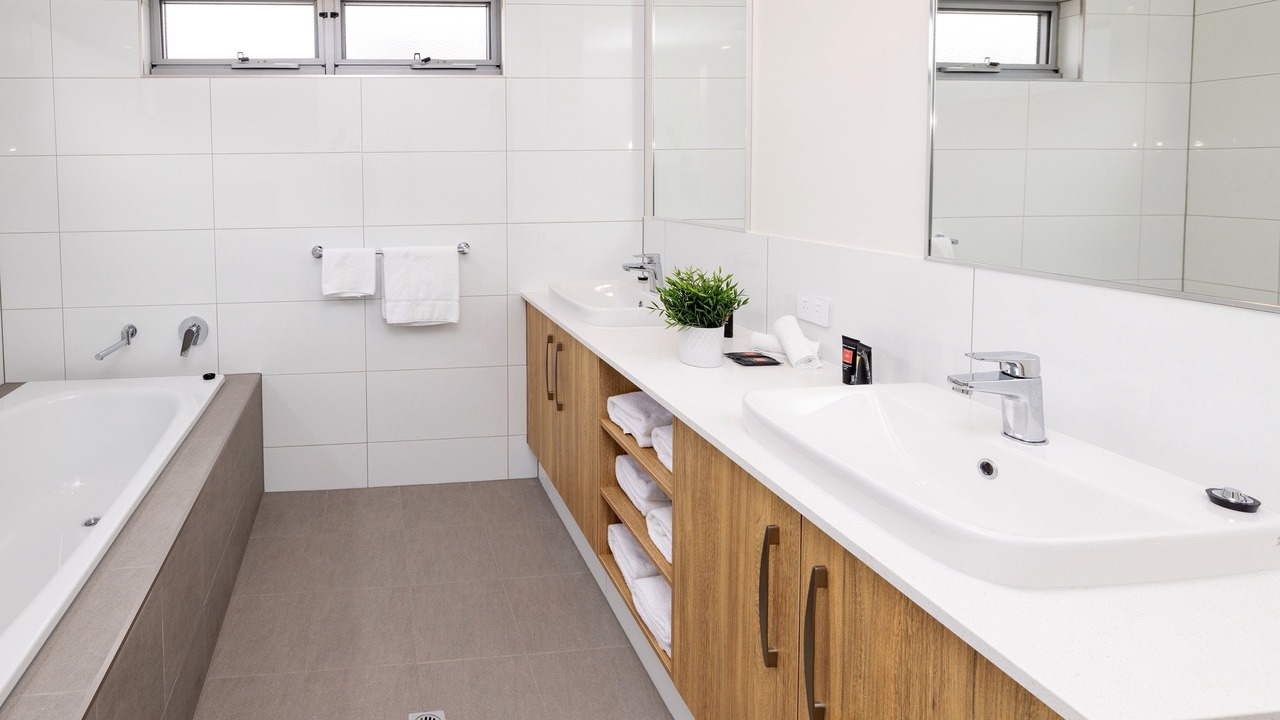 Photo of Bathroom in Emu Point