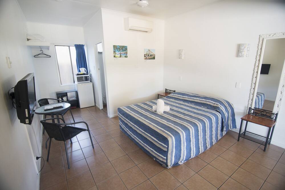 Photo of Bedroom in West Mackay