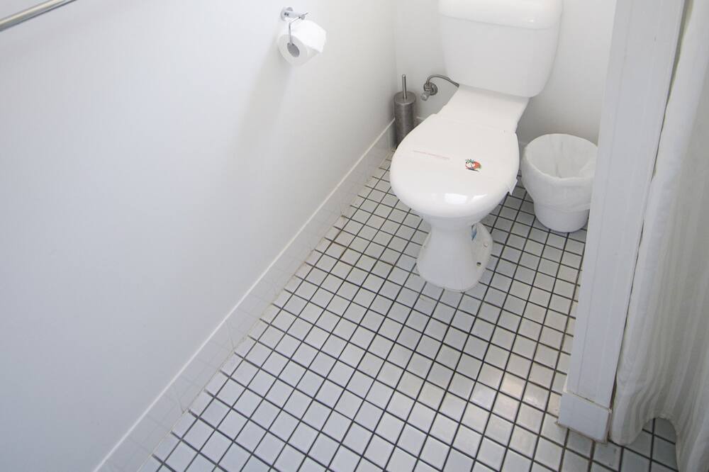 Photo of Bathroom in West Mackay