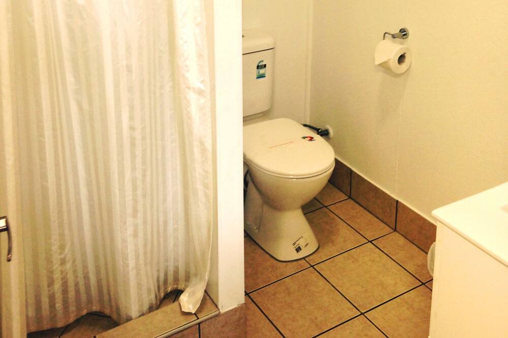 Photo of Bathroom in West Mackay