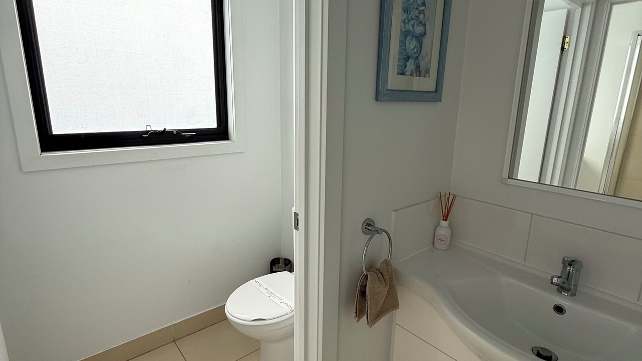 Photo of Bathroom in Lakes Entrance