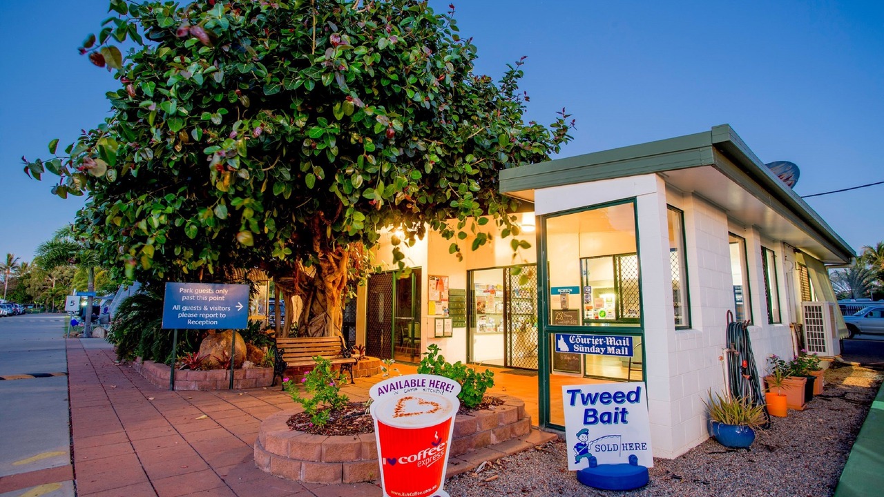Photo of Outdoor in Bowen