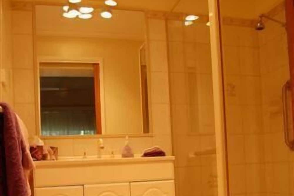 Photo of Bathroom in Mildura