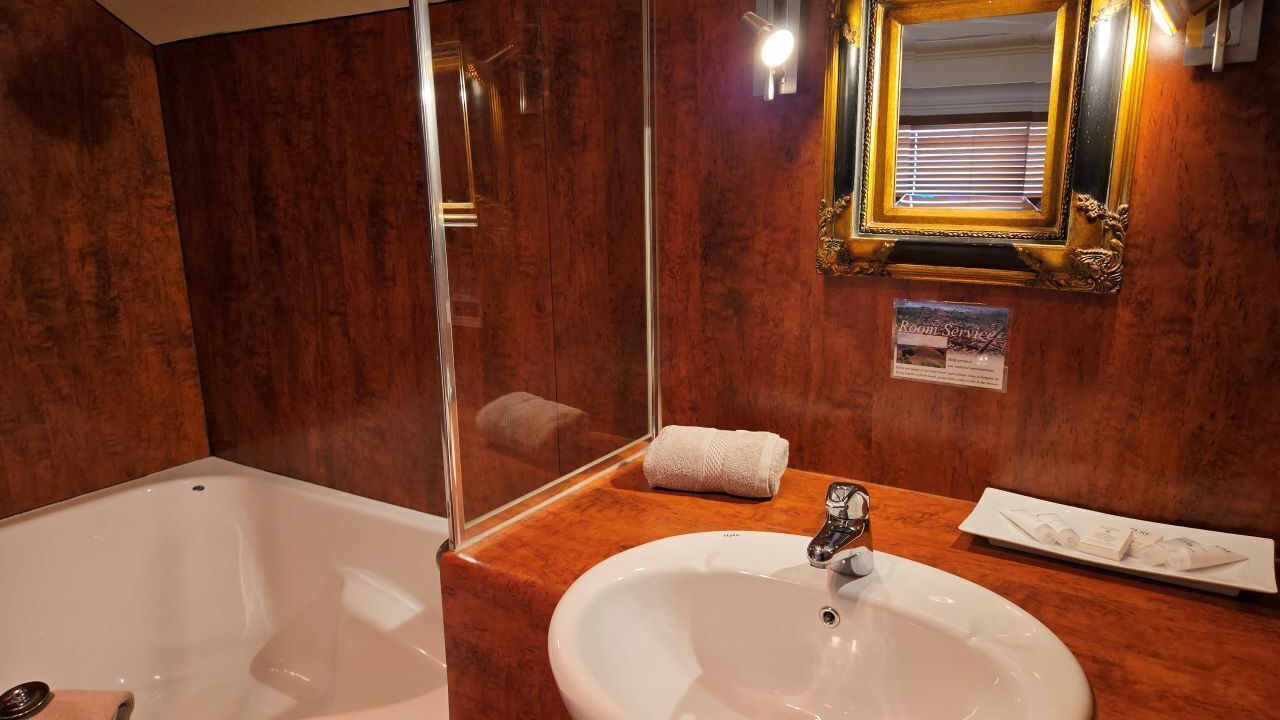 Photo of Bathroom in Camperdown