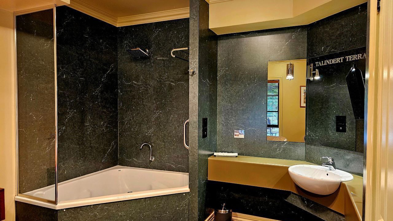 Photo of Bathroom in Camperdown