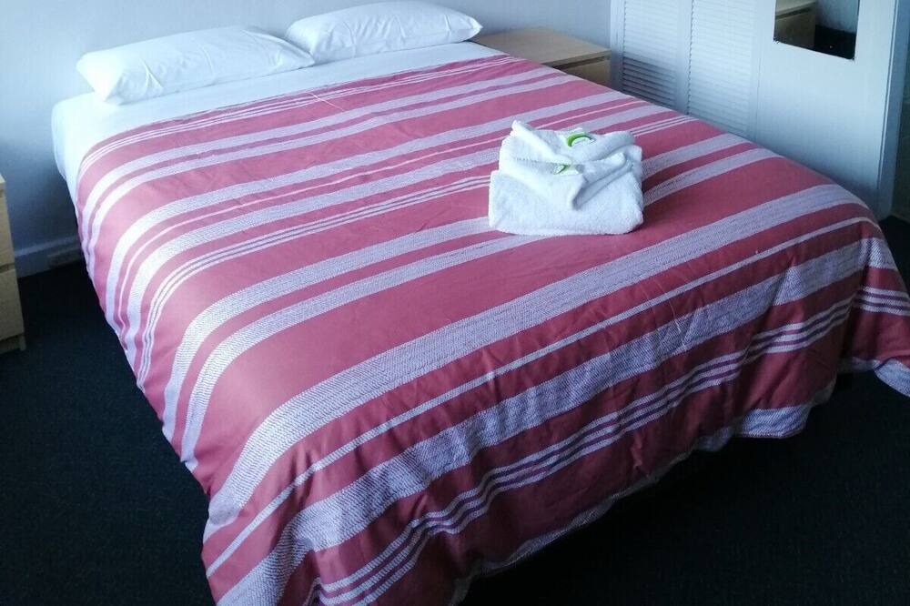 Photo of Bedroom in Mount Beauty