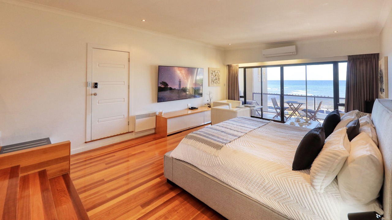 Photo of Livingroom in Penguin
