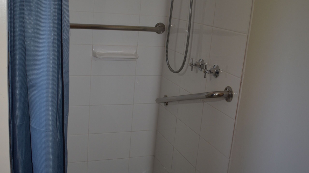 Photo of Bathroom in Stawell
