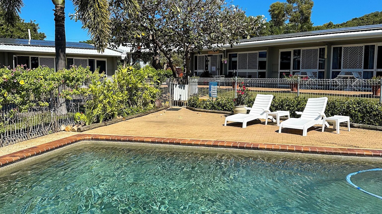 Photo of Outdoor in Bowen