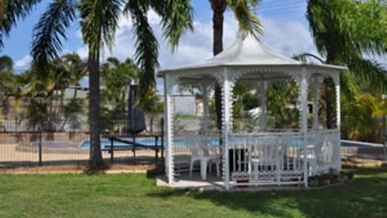 Photo of Outdoor in Bowen