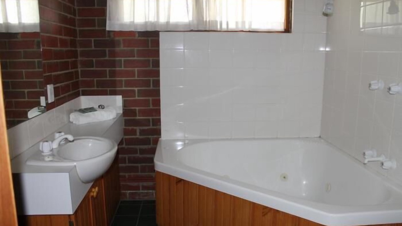Photo of Bathroom in Waurn Ponds