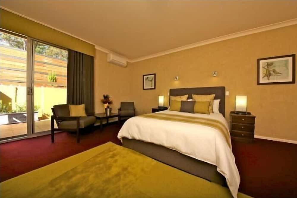 Photo of Bedroom in Mahogany Creek