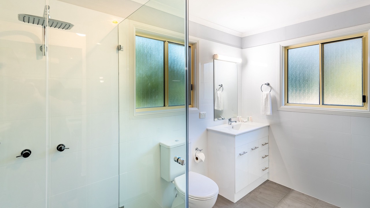 Photo of Bathroom in One Mile