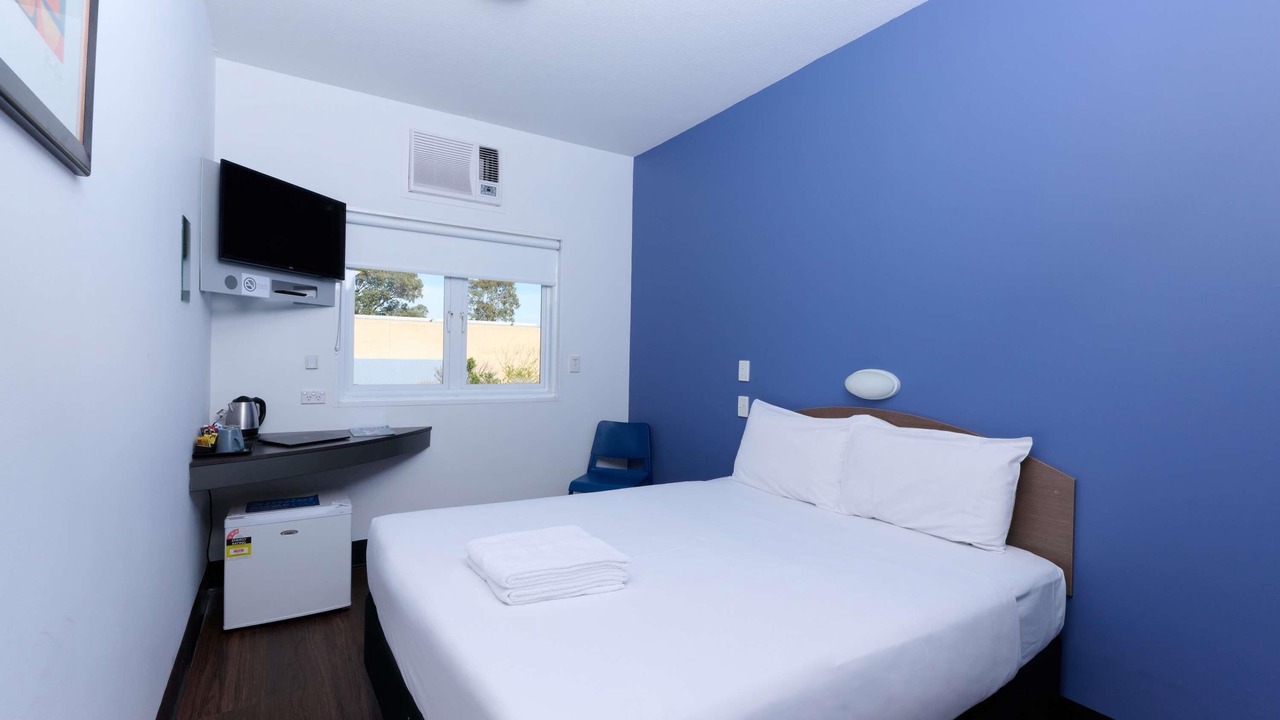 Photo of Bedroom in Redcliffe