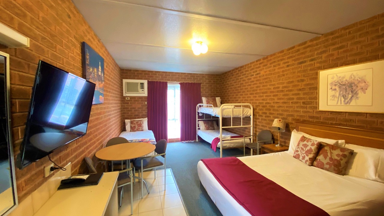 Photo of Bedroom in Yarrawonga