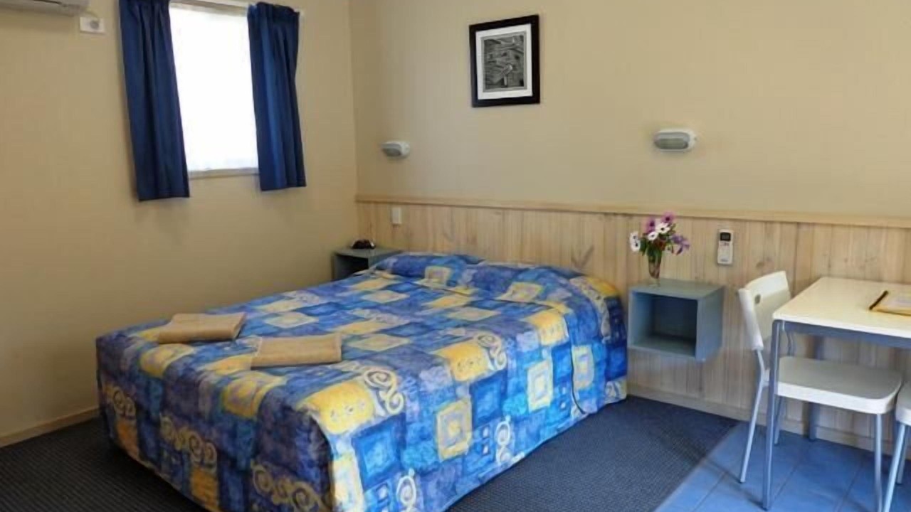 Photo of Bedroom in Sandy Hollow