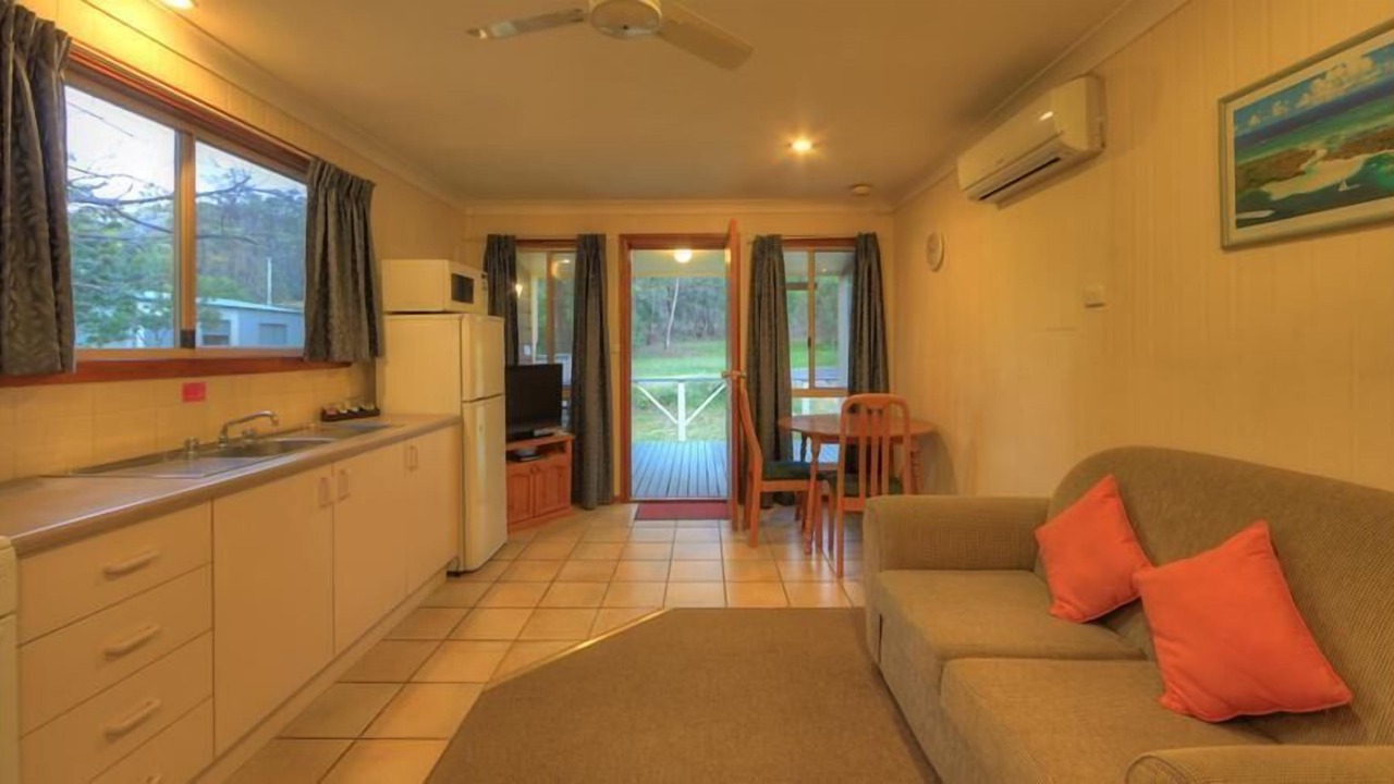Photo of Livingroom in Sandy Hollow