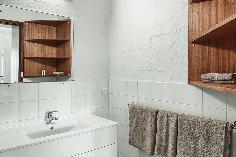Photo of Bathroom in Warrnambool