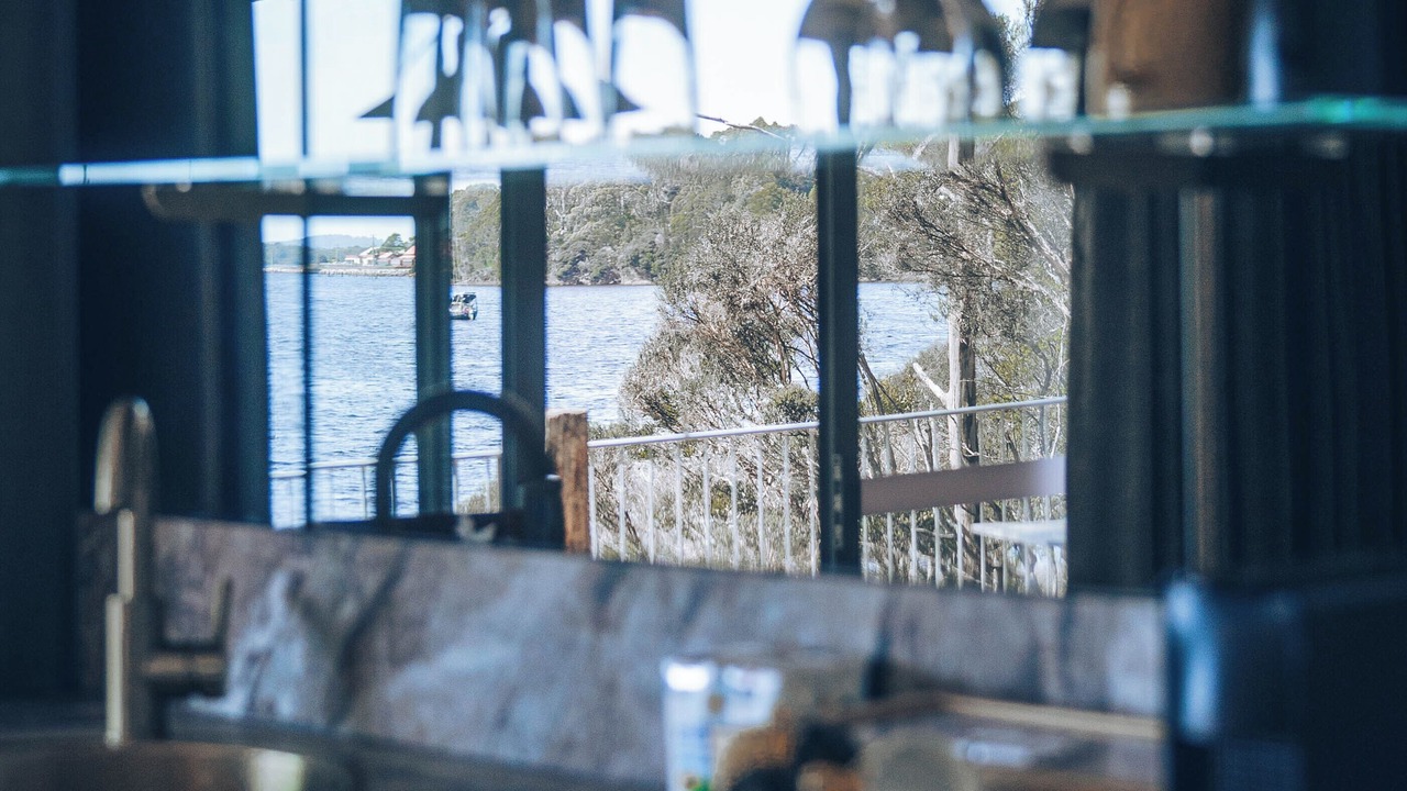 Photo of Others in Strahan