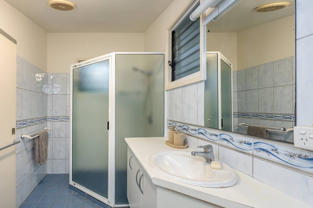 Photo of Bathroom in Fannie Bay