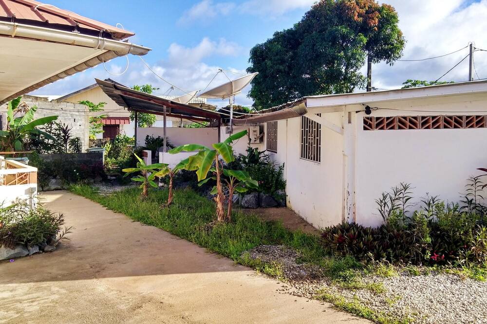 Photo of Outdoor in Cayenne
