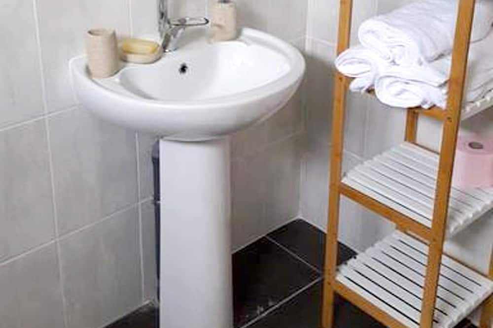 Photo of Bathroom in Macouria