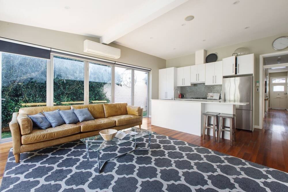 Photo of Livingroom in Windsor