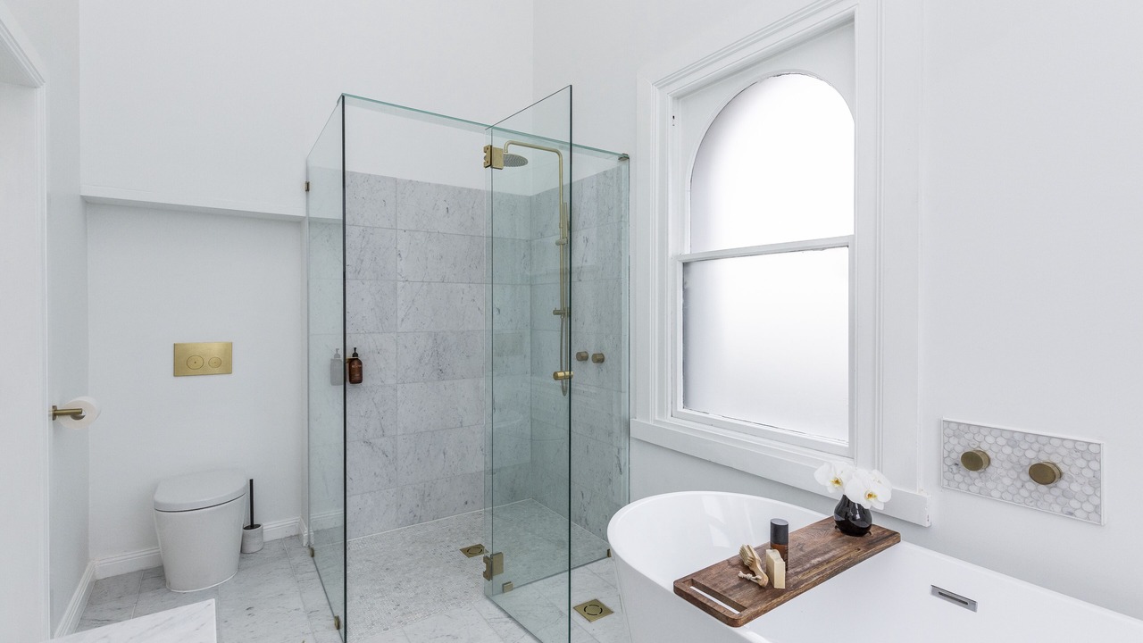 Photo of Bathroom in Sale