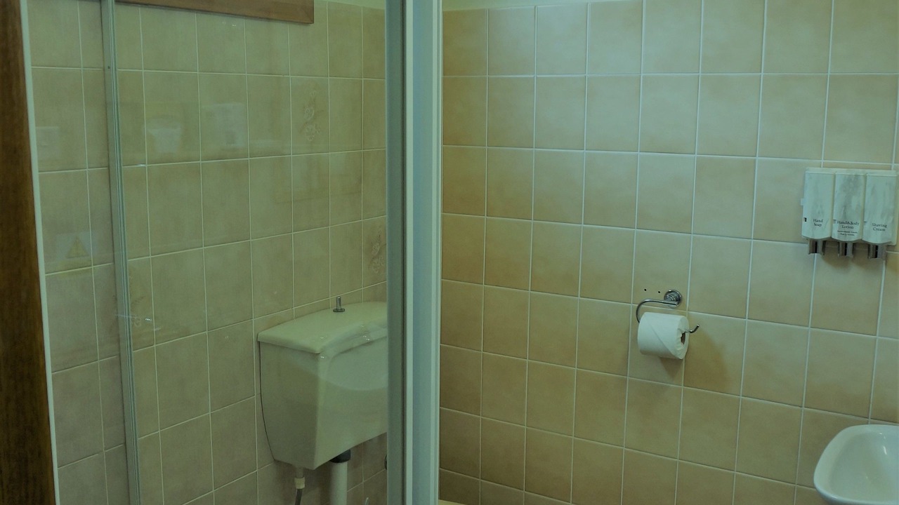 Photo of Bathroom in Narara