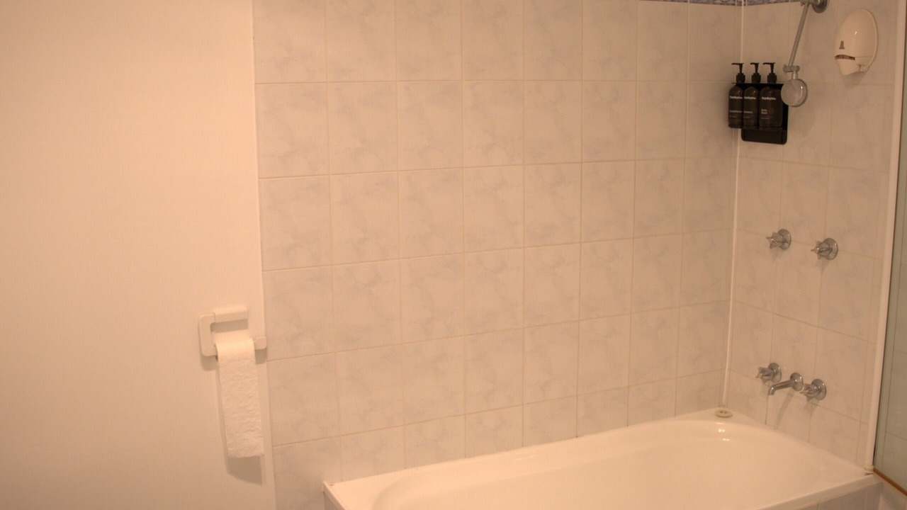 Photo of Bathroom in Cowra