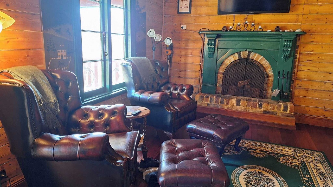 Photo of Livingroom in Strahan