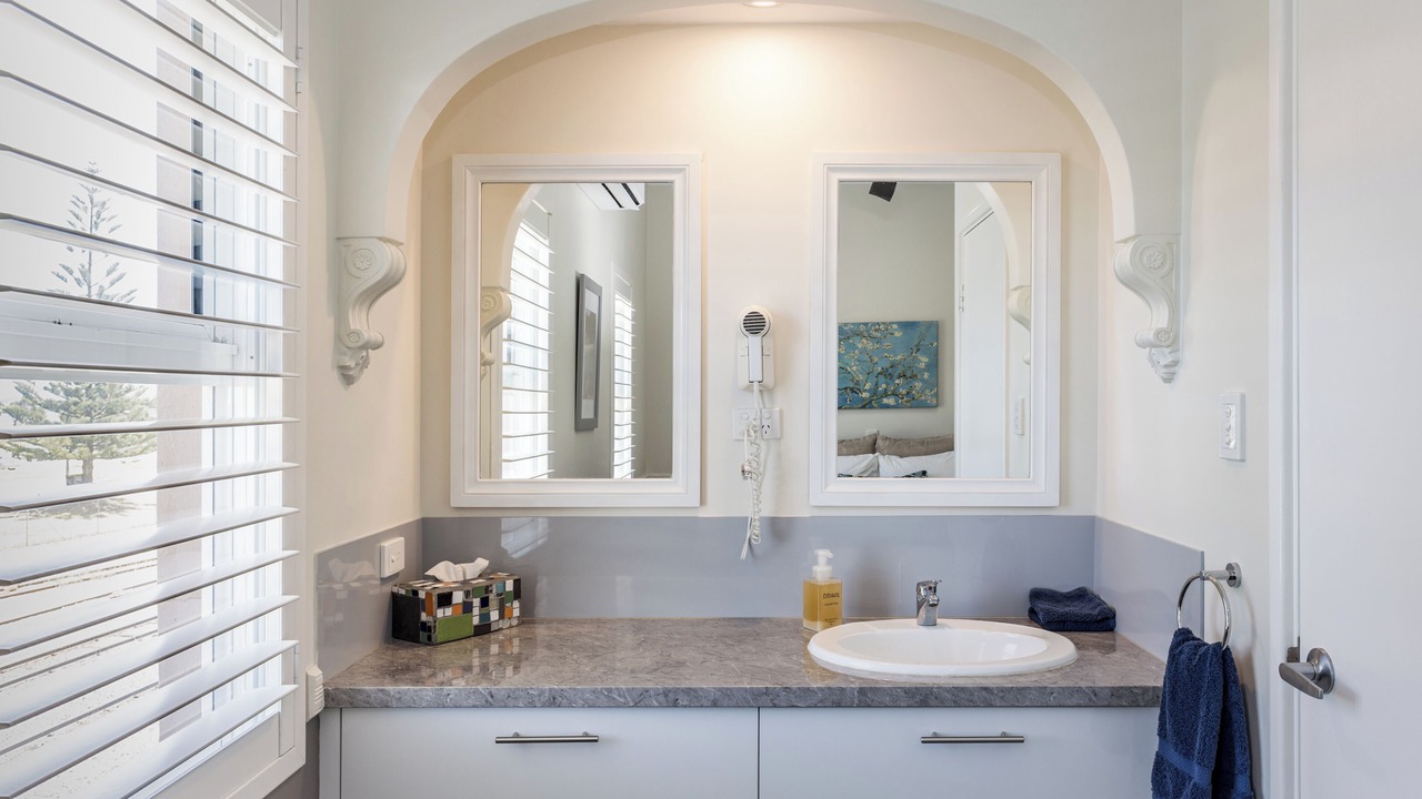 Photo of Bathroom in Albany
