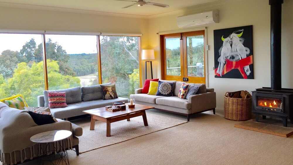 Photo of Livingroom in Spring Hill