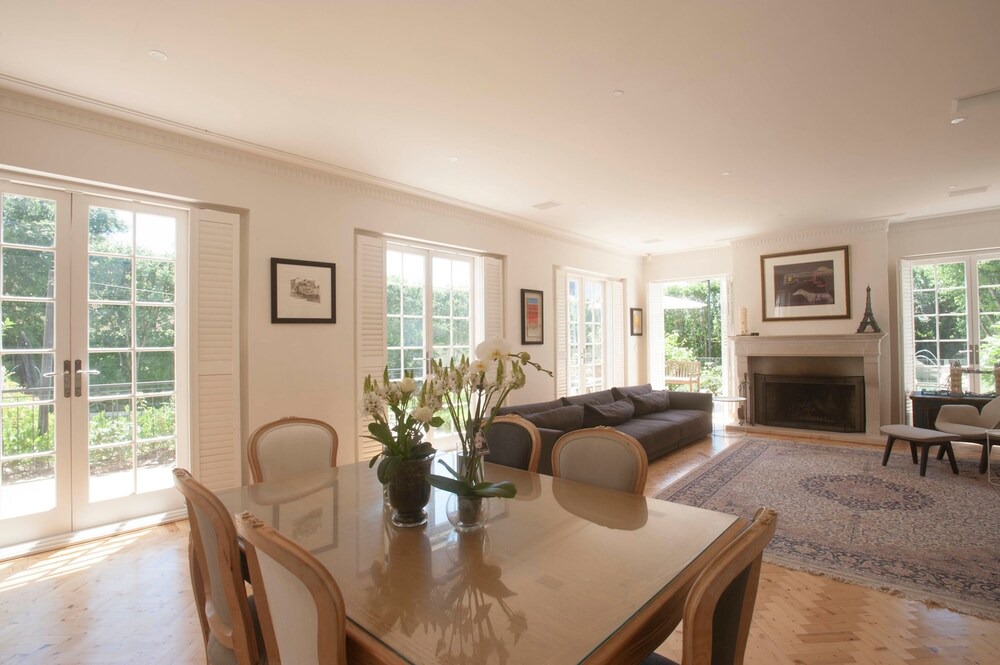 Photo of Livingroom in Toorak
