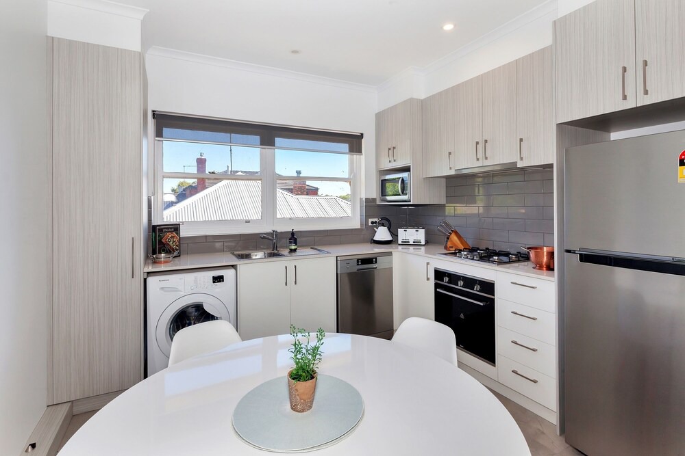 Photo of Kitchen in Lake Wendouree