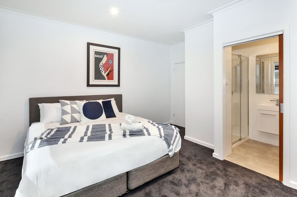 Photo of Bedroom in Lake Wendouree