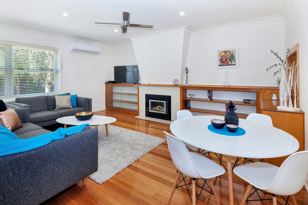 Photo of Livingroom in Lake Wendouree